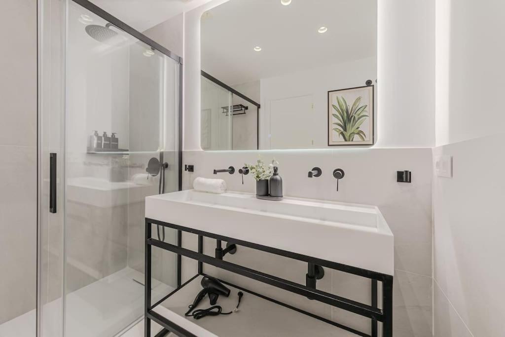 Isg Apartments O'Donnell 2-2-Free Parking Sevilla Eksteriør bilde